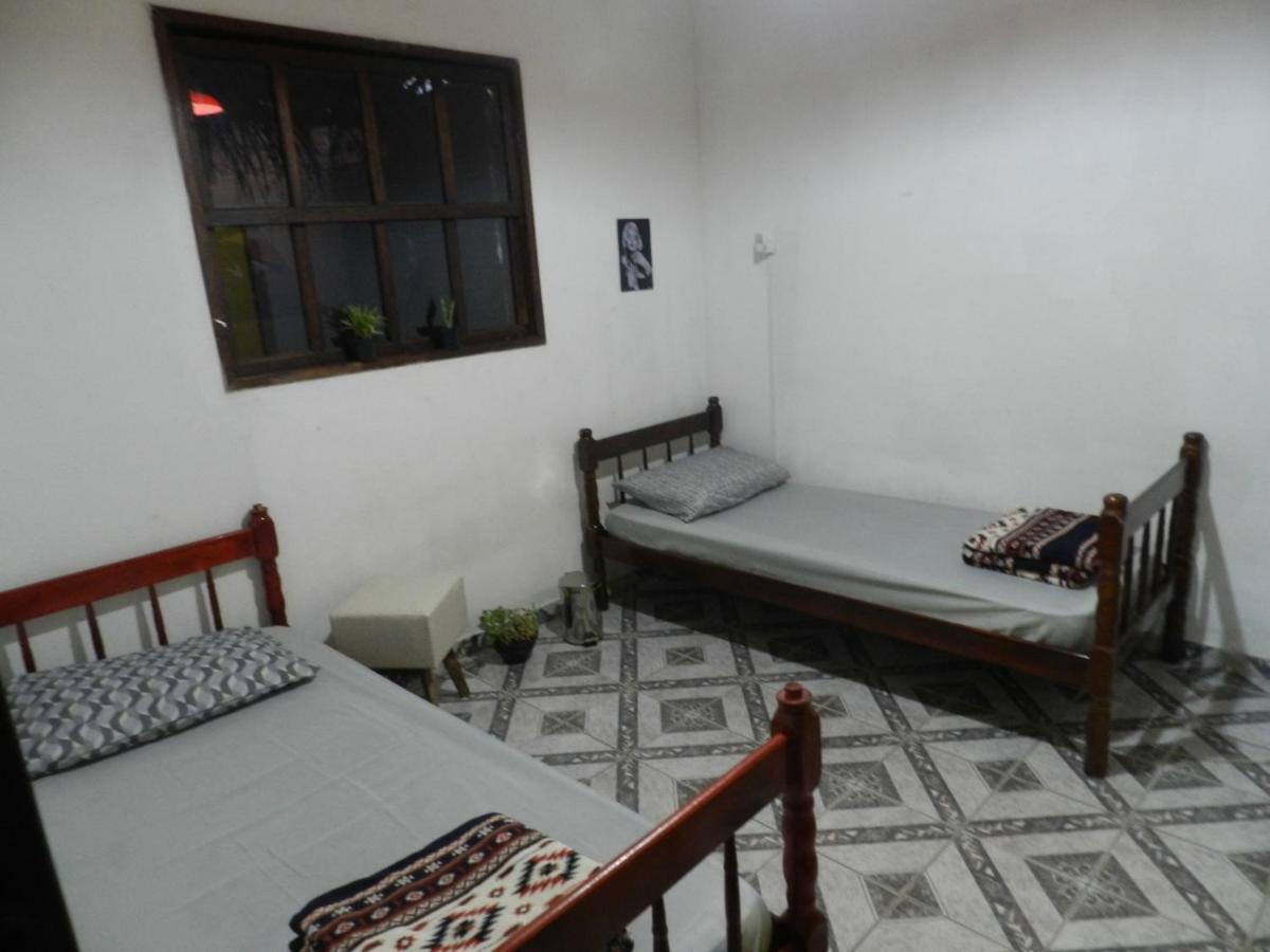 Hostel Resende Esterno foto